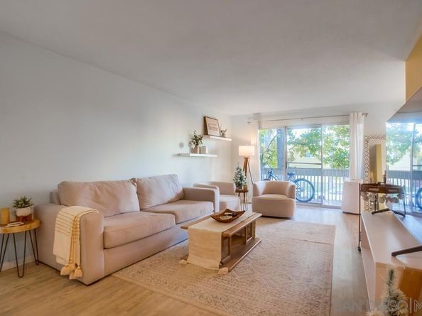 4600 Lamont Street 212, San Diego CA 92109