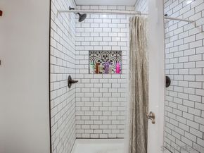 4600 Lamont Street 212, San Diego CA 92109