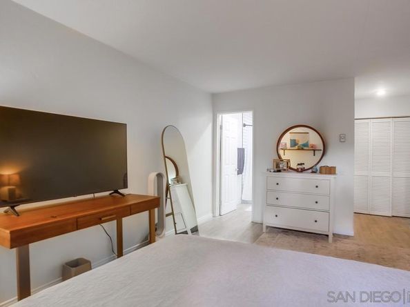 4600 Lamont Street 212, San Diego CA 92109