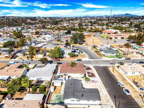 1862 50th St, San Diego CA 92102