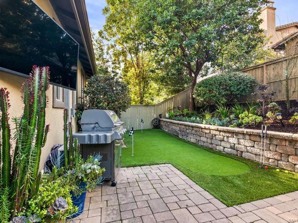 15678 New Park Terrace, San Diego CA 92127
