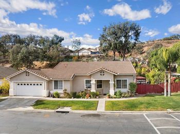 1505 Knoll Park Gln
