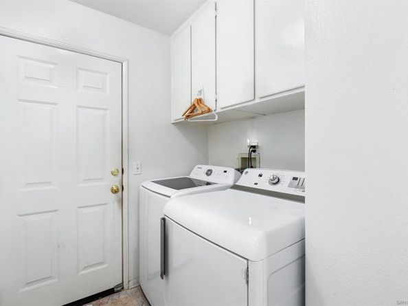 1505 Knoll Park Gln, Escondido CA 92029