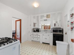 5456 Gilbert Dr, San Diego CA 92115