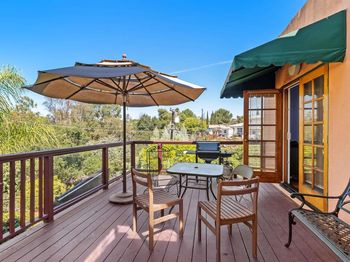 5456 Gilbert Dr