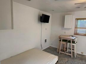 5456 Gilbert Dr, San Diego CA 92115