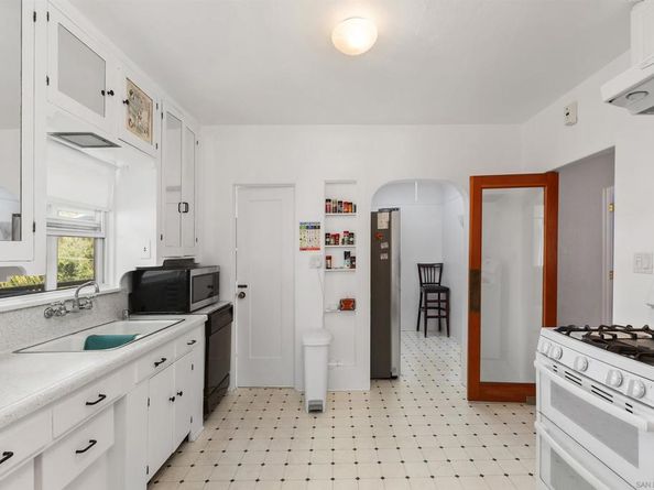 5456 Gilbert Dr, San Diego CA 92115