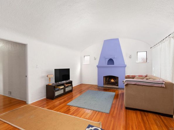 5456 Gilbert Dr, San Diego CA 92115
