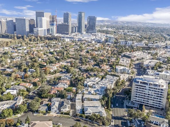 1314 S Beverly Glen Boulevard, Los Angeles CA 90024
