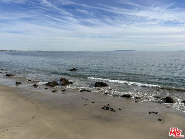 19640 Pacific Coast Highway, Malibu CA 90265