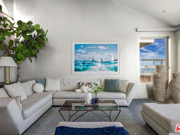 19640 Pacific Coast Highway, Malibu CA 90265