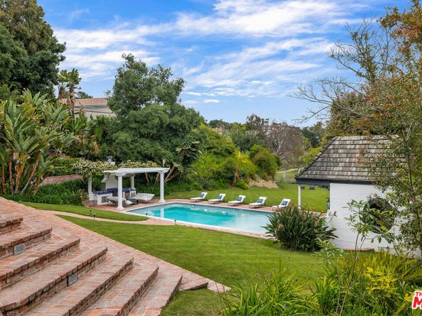 10981 Bellagio Road, Los Angeles CA 90077