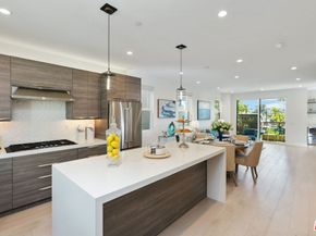 623 Cardiff Reef, Costa Mesa CA 92627