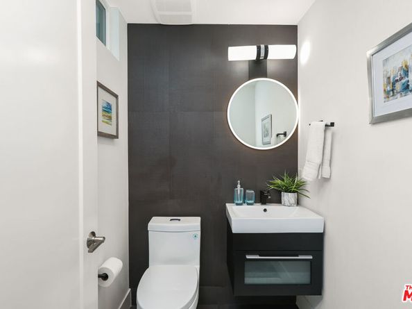 623 Cardiff Reef, Costa Mesa CA 92627