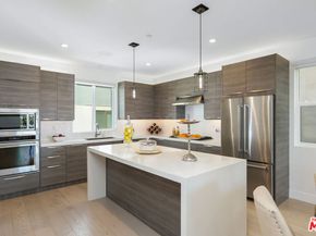 623 Cardiff Reef, Costa Mesa CA 92627