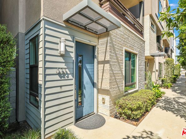 623 Cardiff Reef, Costa Mesa CA 92627