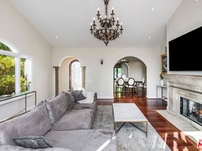 10339 Whipple Street, Toluca Lake CA 91602