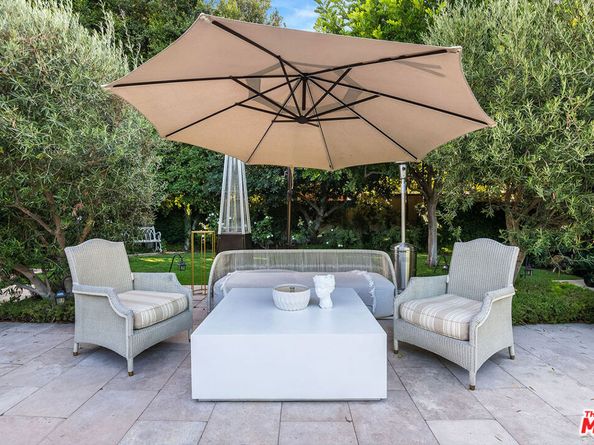10339 Whipple Street, Toluca Lake CA 91602