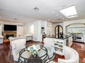 10339 Whipple Street, Toluca Lake CA 91602