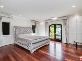 10339 Whipple Street, Toluca Lake CA 91602