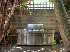 420 S San Pedro Street 211, Los Angeles CA 90013