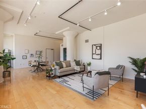 420 S San Pedro Street 211, Los Angeles CA 90013