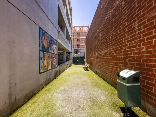 420 S San Pedro Street 211, Los Angeles CA 90013