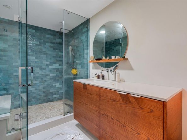 3025 Country Club, Glendale CA 91208