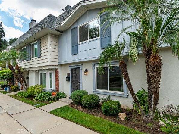 20718 Devonshire Street C, Chatsworth CA 91311