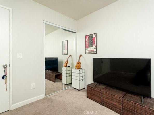 20718 Devonshire Street C, Chatsworth CA 91311