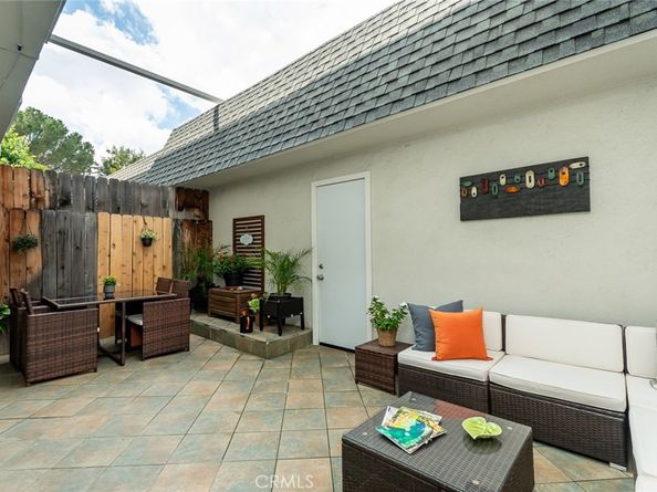 20718 Devonshire Street C, Chatsworth CA 91311