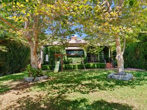 1046 E Grinnell Drive, Burbank CA 91501