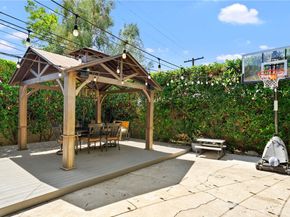 1046 E Grinnell Drive, Burbank CA 91501