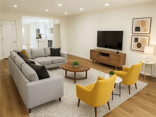 11753 Blythe Street, North Hollywood CA 91605
