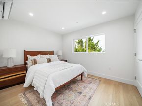 19918 Kittridge, Winnetka CA 91306