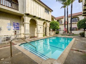 300 N Isabel Street 10, Glendale CA 91206