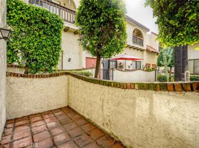 300 N Isabel Street 10, Glendale CA 91206