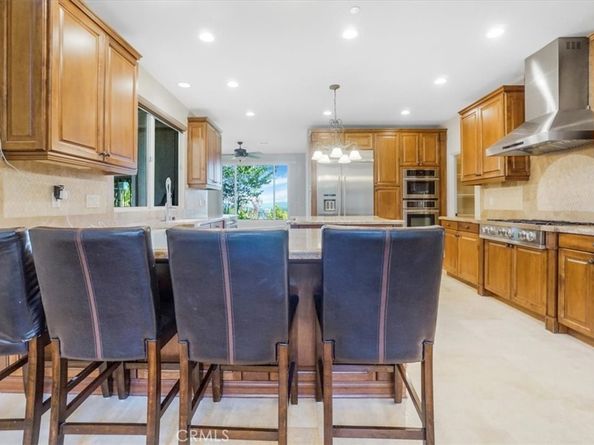 891 Crescent Drive, Monrovia CA 91016