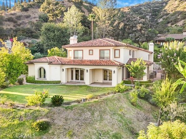 891 Crescent Drive, Monrovia CA 91016