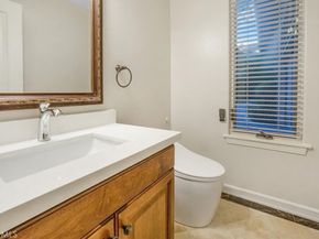 891 Crescent Drive, Monrovia CA 91016