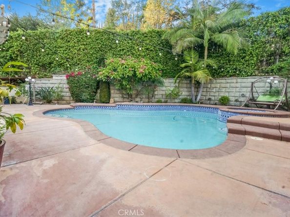 891 Crescent Drive, Monrovia CA 91016