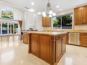 891 Crescent Drive, Monrovia CA 91016