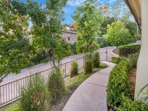 891 Crescent Drive, Monrovia CA 91016