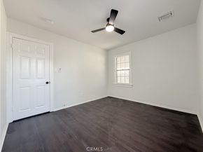 556 W 99th Street, Los Angeles CA 90044