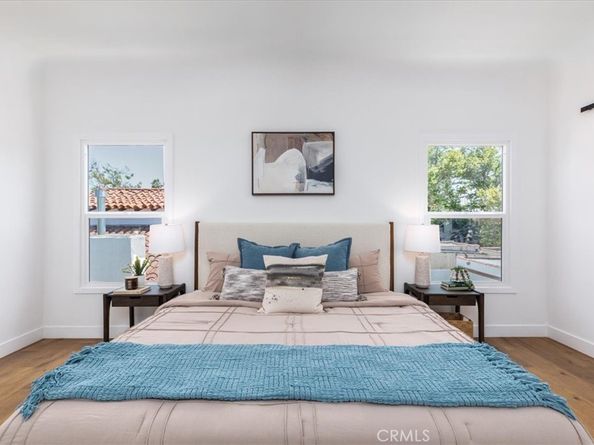 4325 9th Avenue, Los Angeles CA 90008