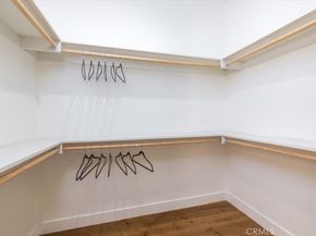 4325 9th Avenue, Los Angeles CA 90008