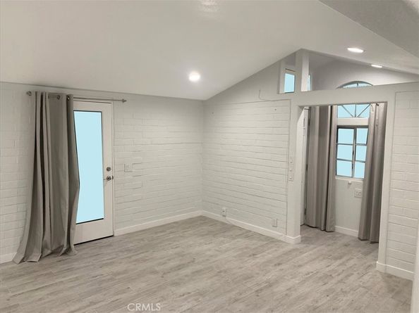 142 E Glaucus, Encinitas CA 92024