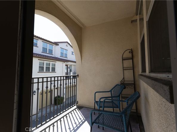 829 E Cassia Lane A, Azusa CA 91702