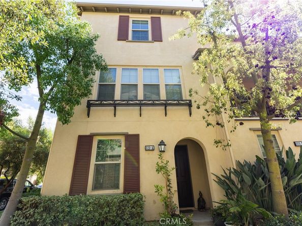 829 E Cassia Lane A, Azusa CA 91702