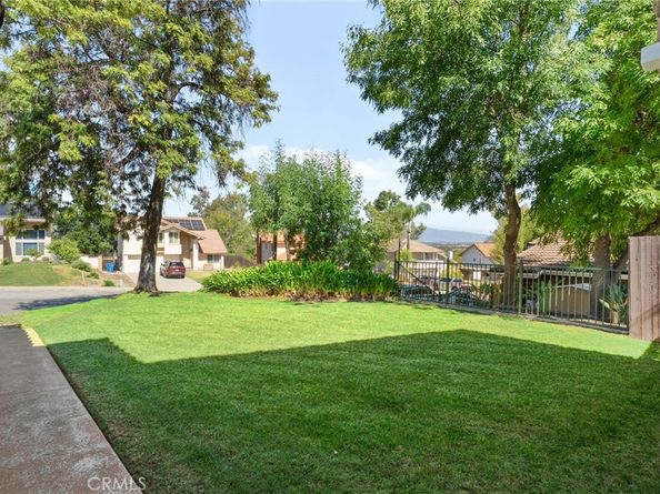 26 Viewpoint Circle, Pomona CA 91766